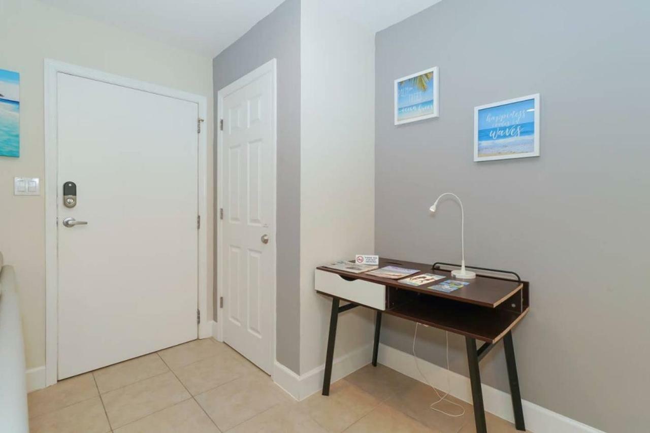 Lovely Cottage - Close To Siesta, Shops & Dining Sarasota Exterior foto