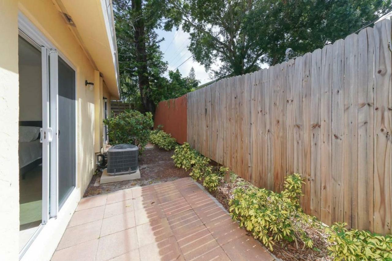 Lovely Cottage - Close To Siesta, Shops & Dining Sarasota Exterior foto