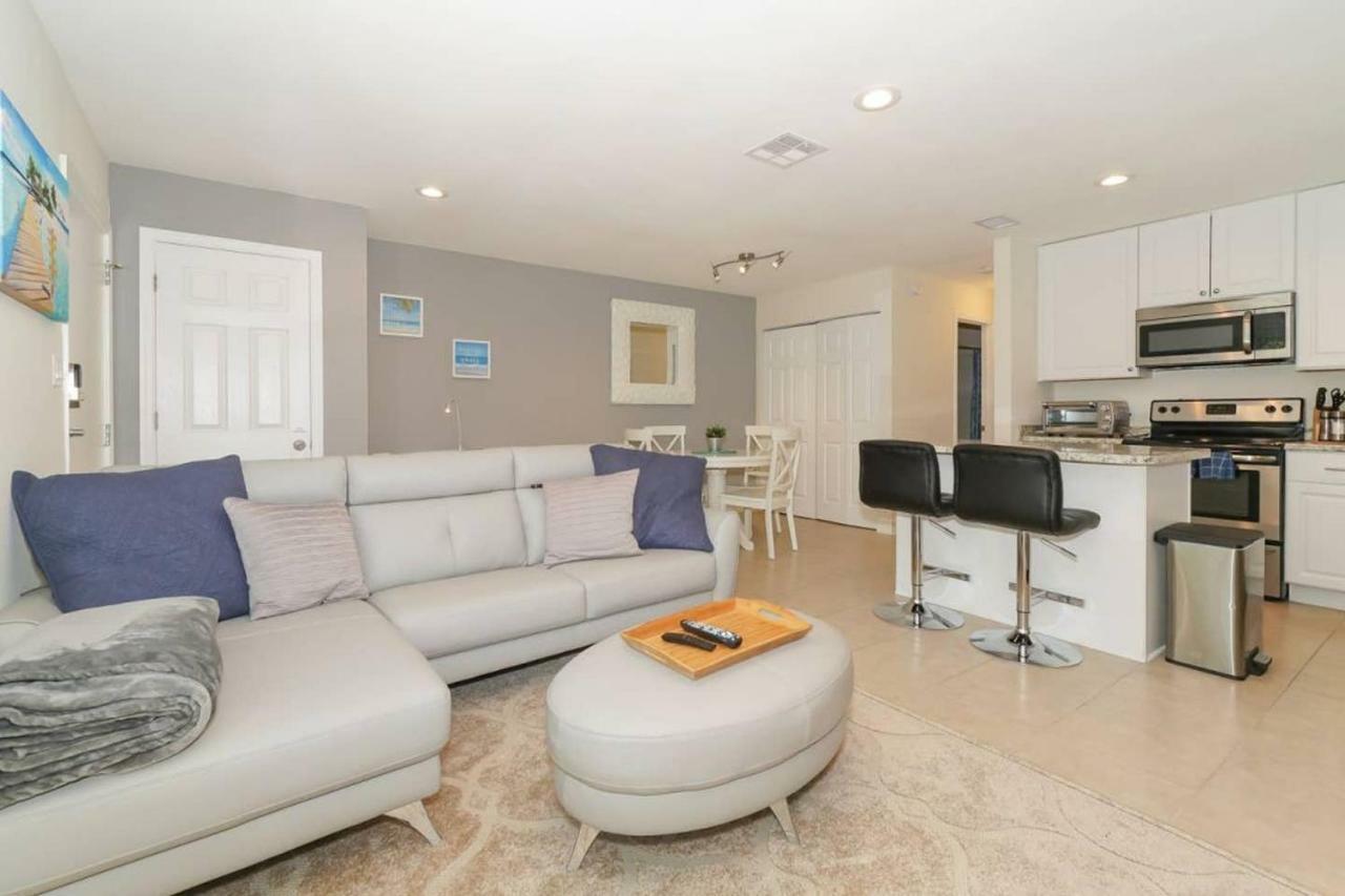 Lovely Cottage - Close To Siesta, Shops & Dining Sarasota Exterior foto